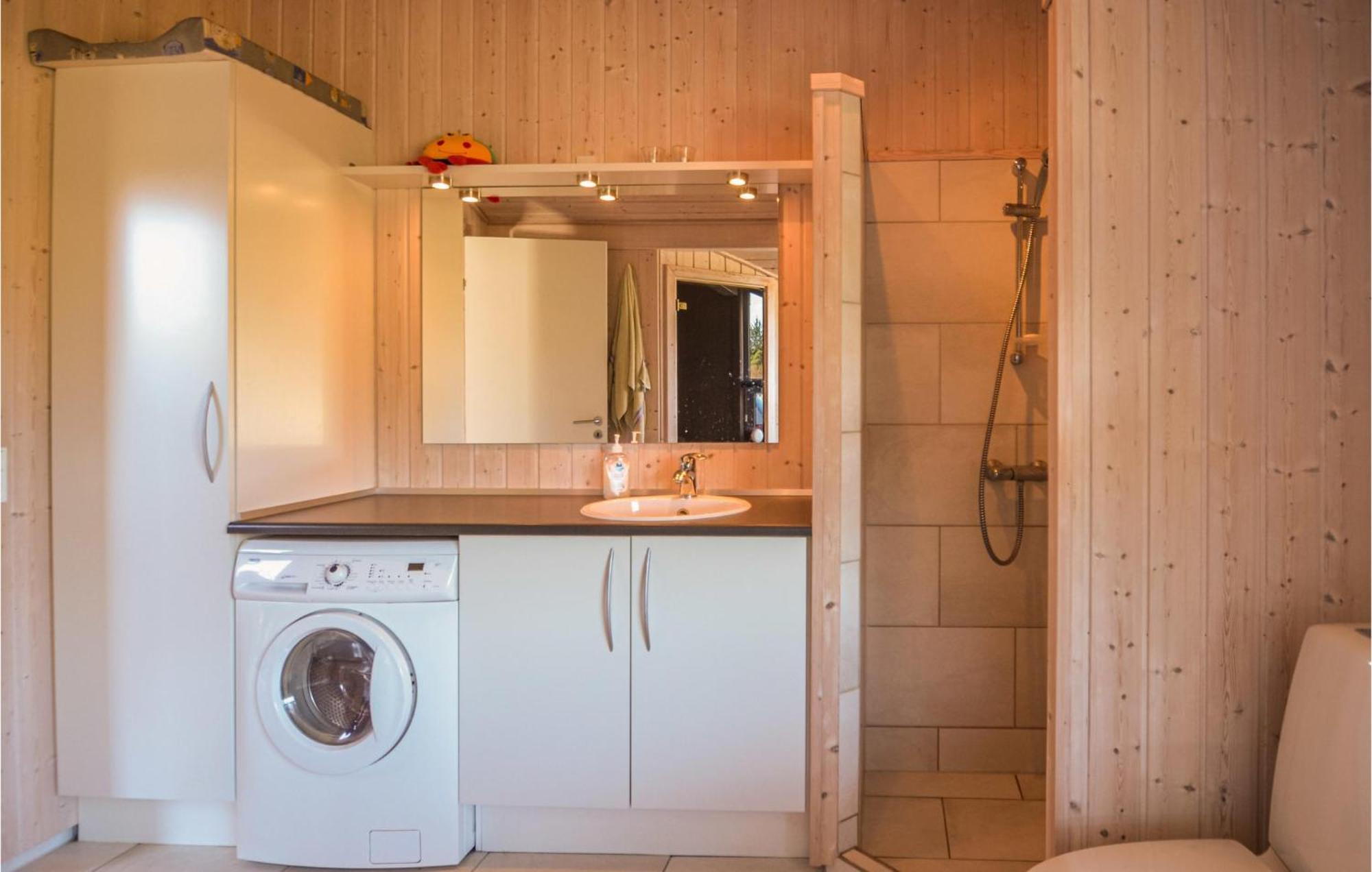 4 Bedroom Pet Friendly Home In Fjerritslev Экстерьер фото