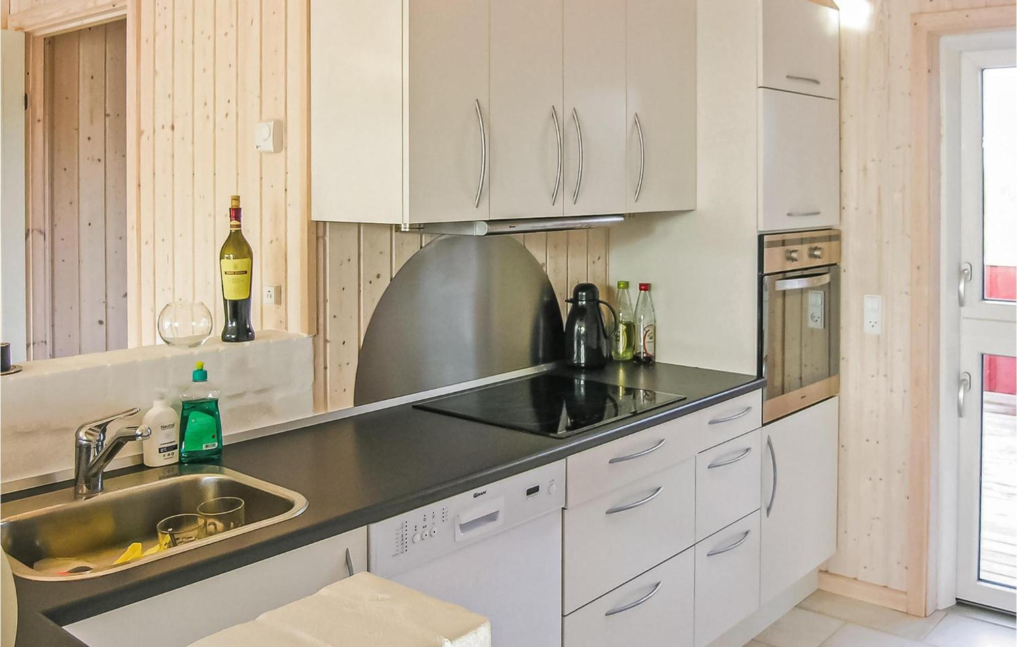 4 Bedroom Pet Friendly Home In Fjerritslev Экстерьер фото